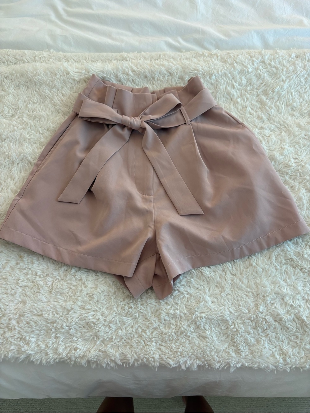 Allegra K High-Waist Tie Belt Shorts in Blush Pink